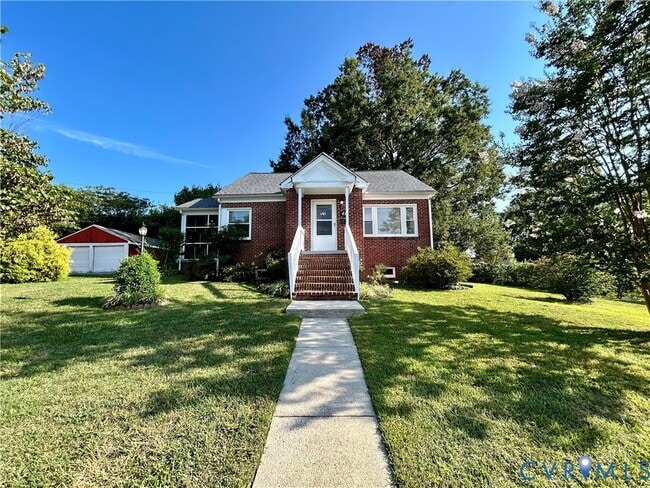 Photo - 411 Hillcrest Ave