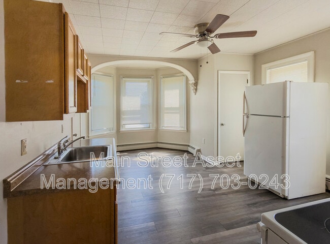 Photo - 476 N Charlotte St Unit 2