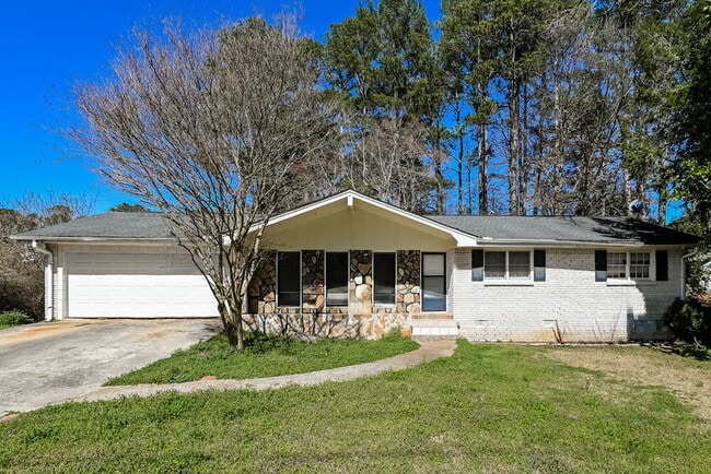 Building Photo - 1805 Pounds Rd SW