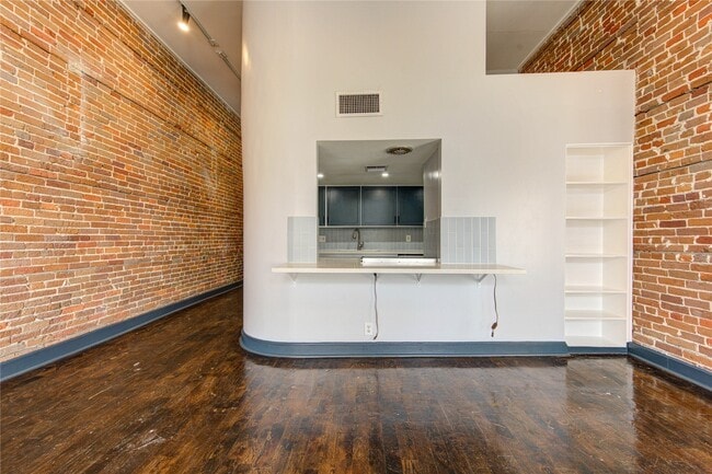 Photo - 213 23rd Street Rear Unit 2