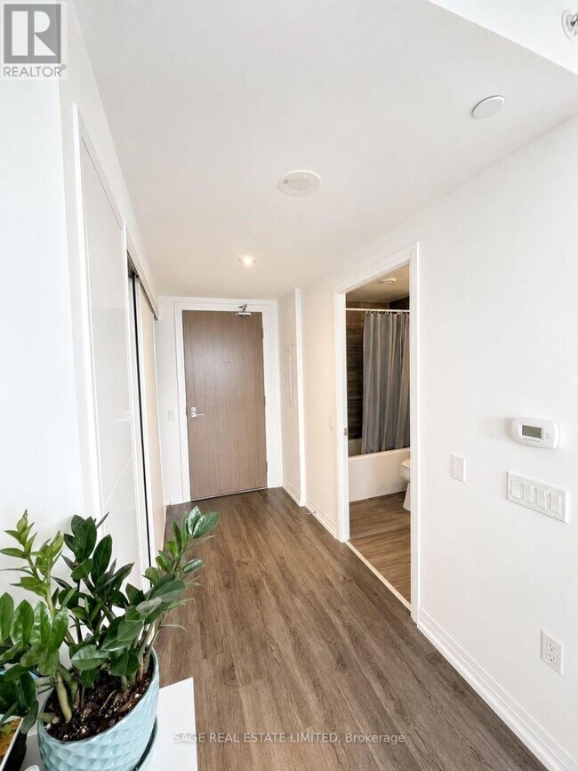 Photo - 251 Jarvis St Unit 1509