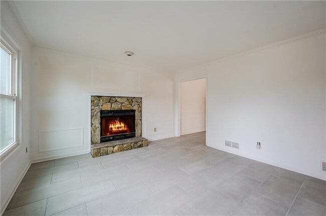 Photo - 805 Arbor Hill Dr