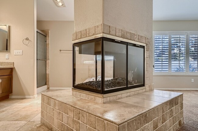 Photo - 2224 Bear Valley St