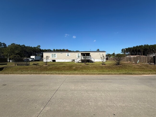 Photo - 239 Road 5027 Rd