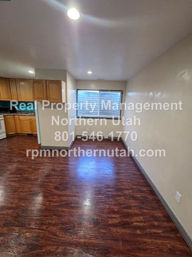 Photo - 4 Bed 2 Bath Basement Unit in Syracuse!