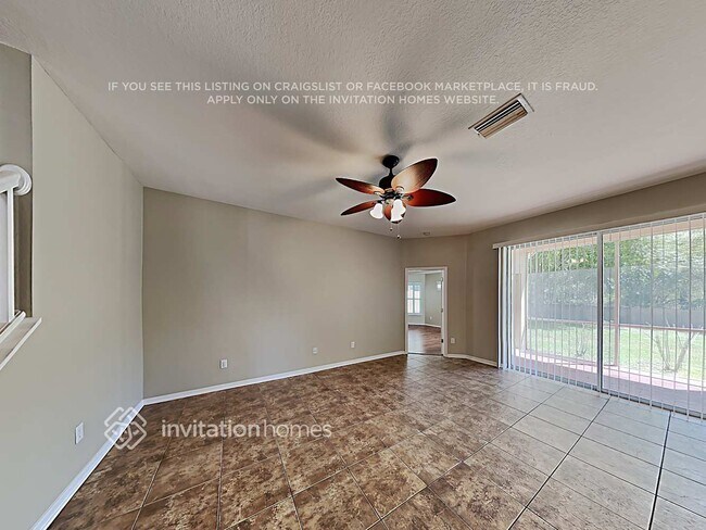 Photo - 10822 Newbridge Dr