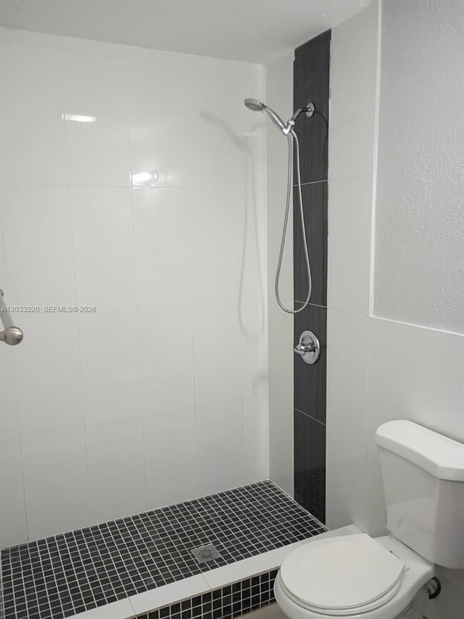 Photo - 944 NW 51st St