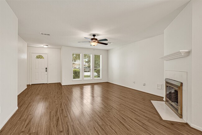 Photo - 4826 Gypsy Forest Dr