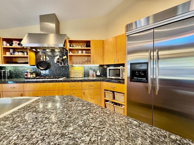 Photo - 400 Glass Mountain Rd