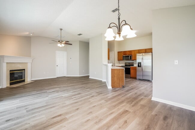 Photo - 2680 Creek Ridge Dr House