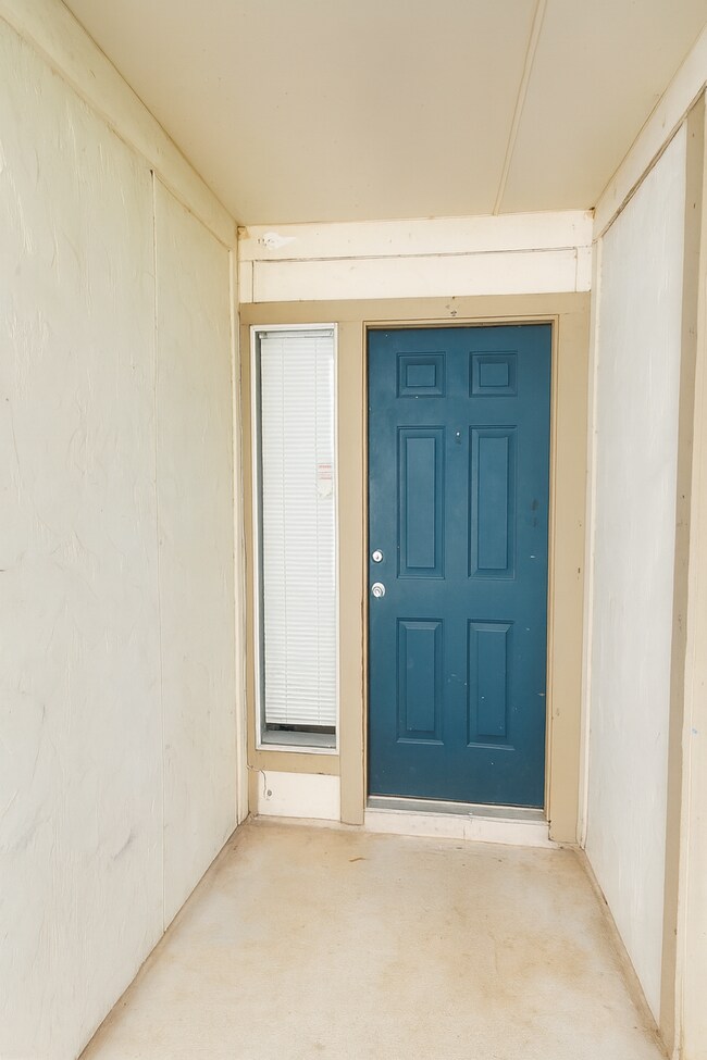 Photo - 1217 Armadillo Rd