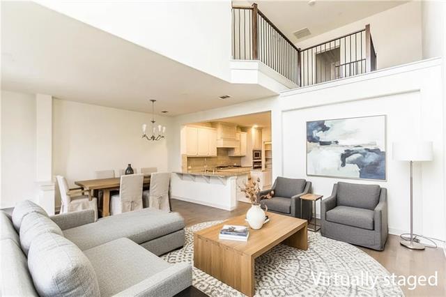 Photo - 420 Texas Dr