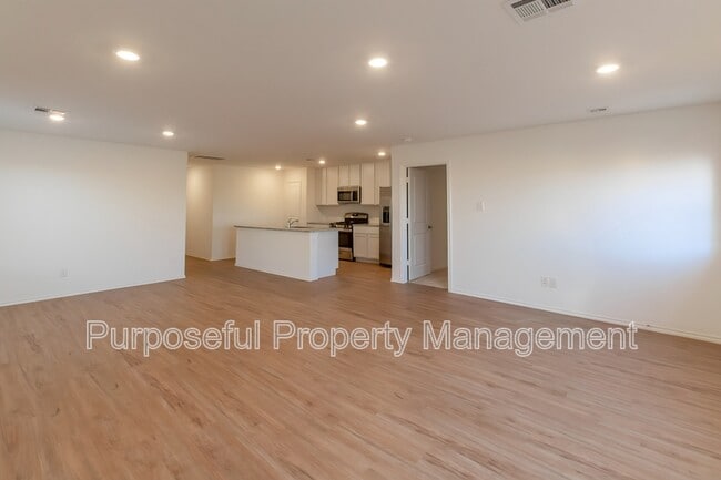 Photo - 9217 SW 20th St