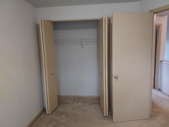 Photo - 426 Wynooski St