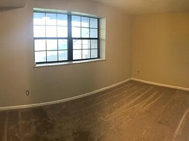 Photo - Duplex currently available in Westerville School District (Pointview ES, Genoa MS, Westerville Ce...