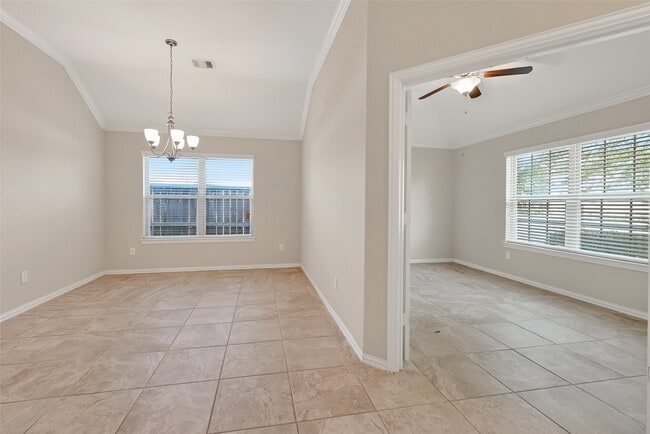 Photo - 18139 Swallow Spgs Wy