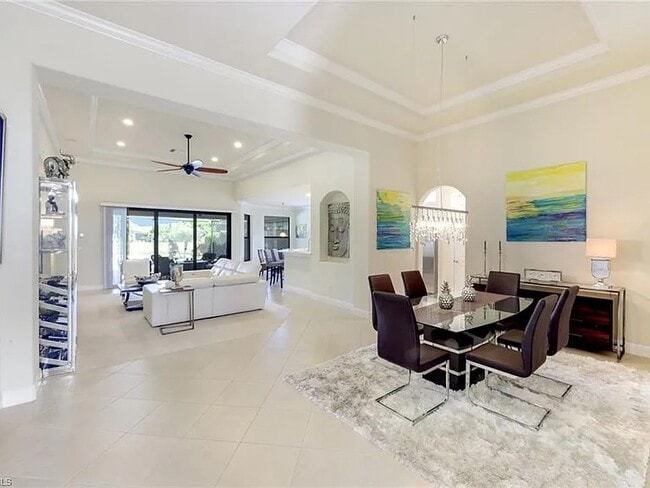 Photo - 9909 Casabella Way