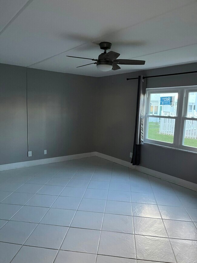 Photo - 1926 Ocean Shore Blvd Unit 111