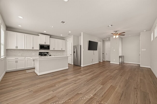 Photo - 3118 Cloud Forest Ln