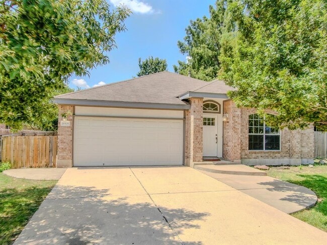 Building Photo - 16908 Cactus Blossom Dr