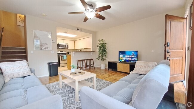 Building Photo - 3927 Nobel Dr Unit 34 Rental