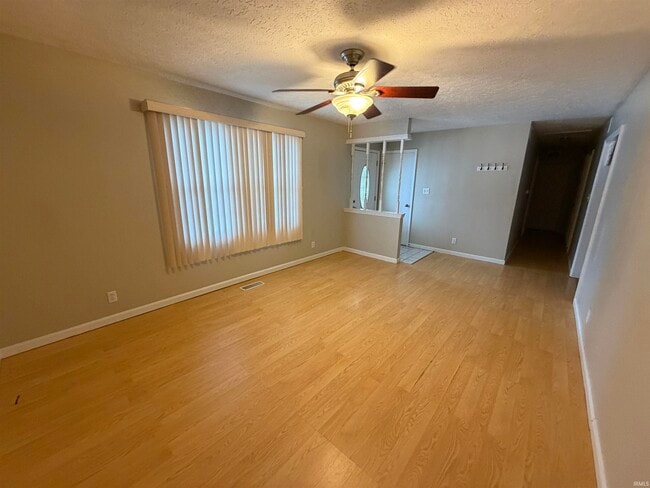 Photo - 800 Greenfield Rd