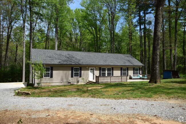 Building Photo - 256 Abigail Ln Rental