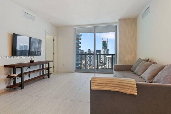 Photo - 77 SE 5th St Unit 3902