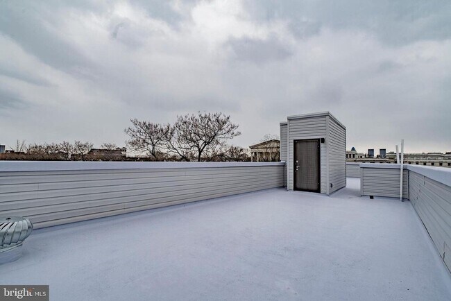 Photo - 2142 W Master Street Unidad #C