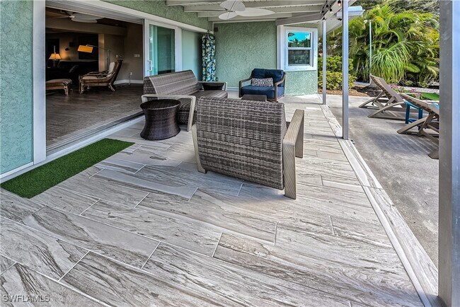 Photo - 1540 Curlew Ave