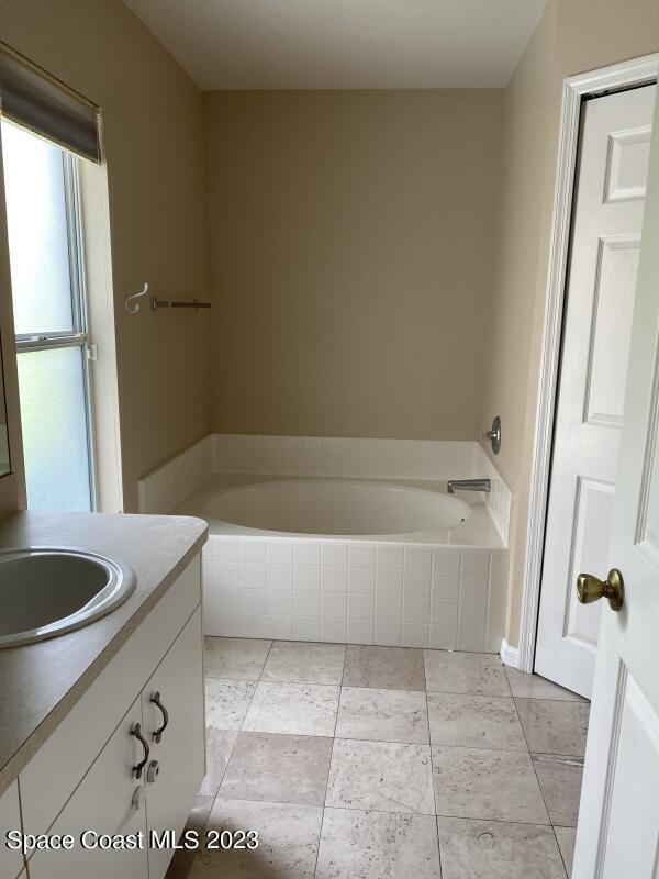 Photo - 2407 Deercroft Dr