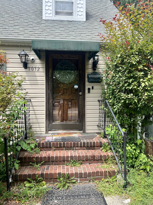 Front Entrance - 1012 Main St House