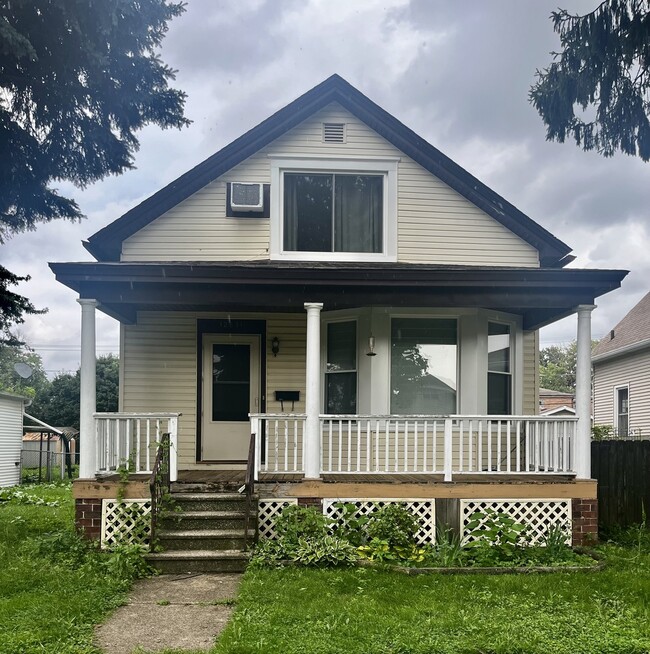 Building Photo - 12631 Elm St