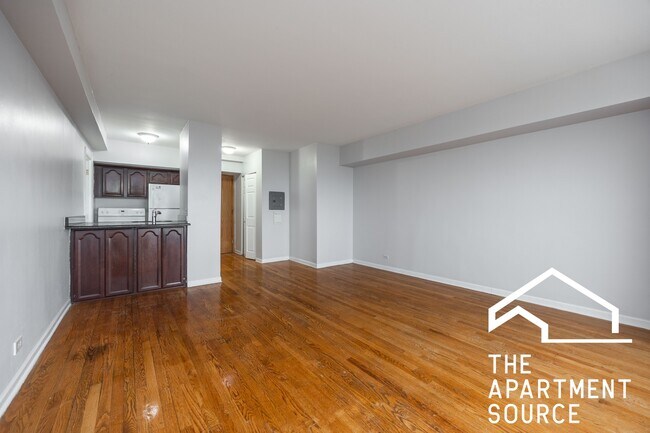 Photo - 4180 N Marine Dr Unit 1206