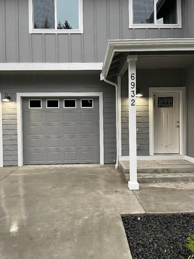 Photo - 6932 Liberty Ln