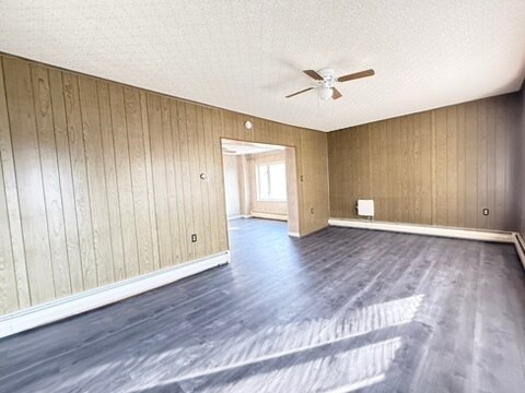 Photo - 113 N Center St