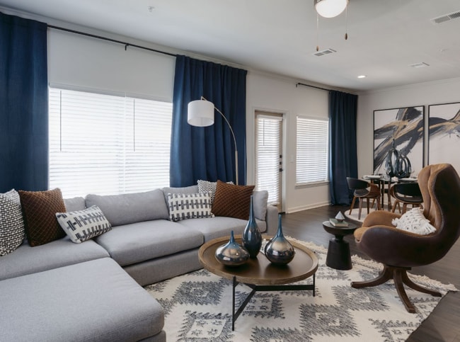 Photo - 8150 Willancy Ln Unit 220.36