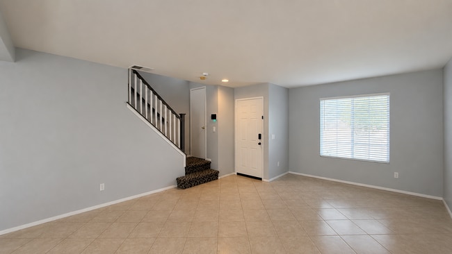 Photo - West Lancaster 3 bedroom - Available now!