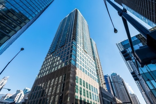 Building Photo - 2 E Erie St Unit 1901