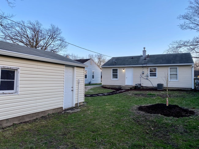 Photo - 5718 Greenfield Ave