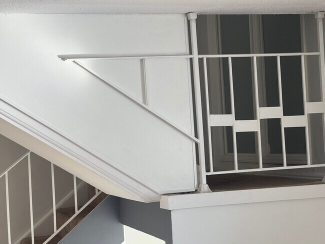 Photo - 131 Carmel Woods Dr