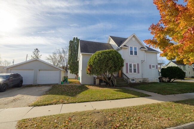 Photo - 355 Doty St Unit 355 1/2