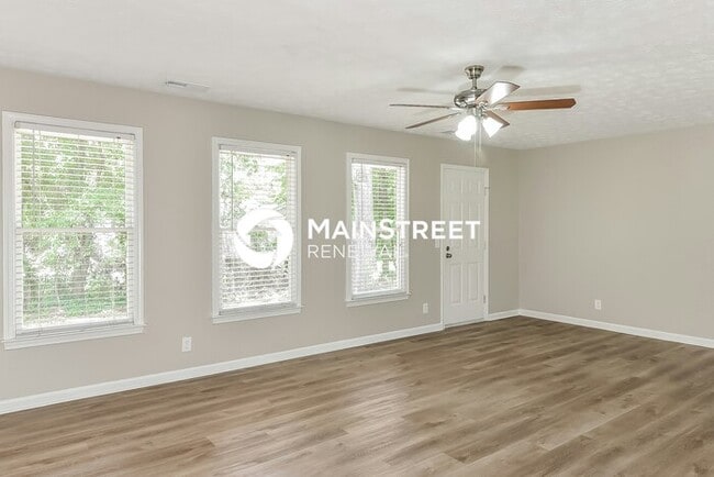 Photo - 3 Bedroom Pet-Friendly Home in Monroe, GA ...