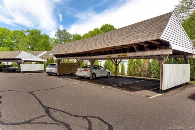 Photo - 53 Brookwood Dr Unit B