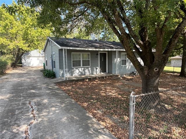 Photo - 712 Dewberry St