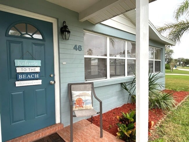Photo - Adorable Beachside Bungalow!