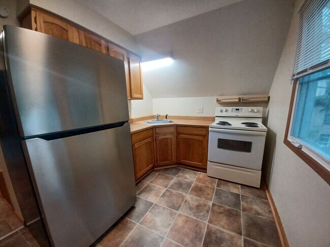 Photo - 409 Fairview Ave N Unit 2