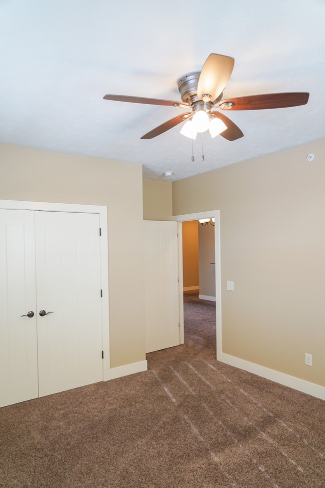 Chantacleer Apartments