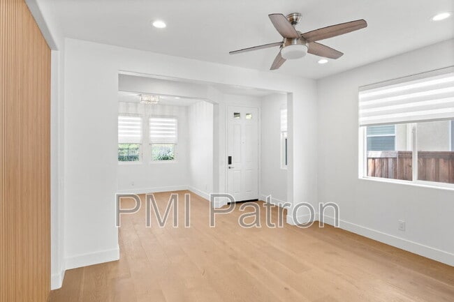 Photo - 356 W Weeping Willow Ave