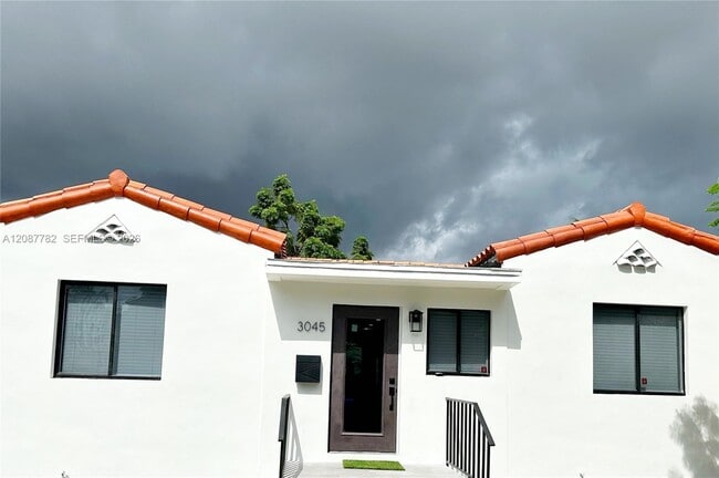 Photo - 3045 SW 21st St Unit 3047